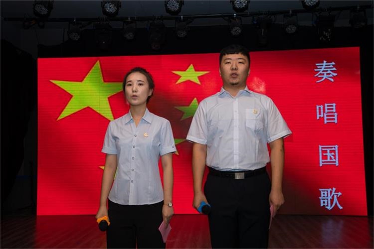 凝聚实力，，，，，再创佳绩--pp电子集团盛大举行半年总结表扬大会