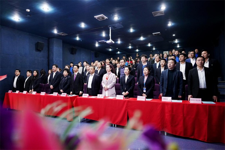 赢战未来，，，，，，改革逾越-2018财年总结表扬暨2019财年启动大会
