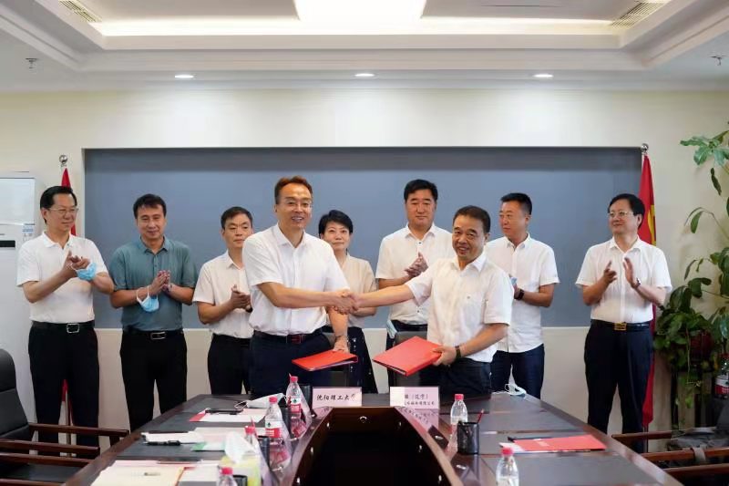 pp电子信息与沈阳理工大学签署恒久战略相助协议